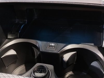 2025 BMW 3 SERIES thumbnail 24