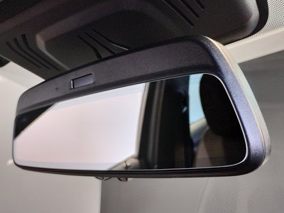 2025 BMW 3 SERIES thumbnail 80