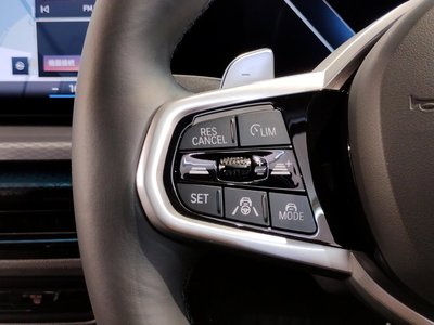2025 BMW 3 SERIES thumbnail 73