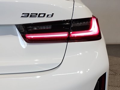 2025 BMW 3 SERIES thumbnail 58