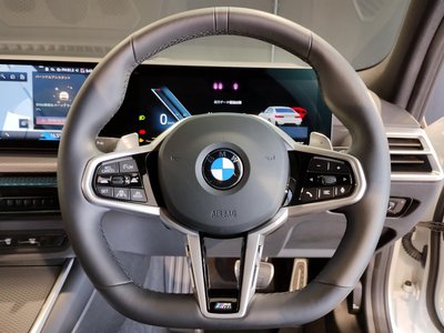 2025 BMW 3 SERIES photo 16