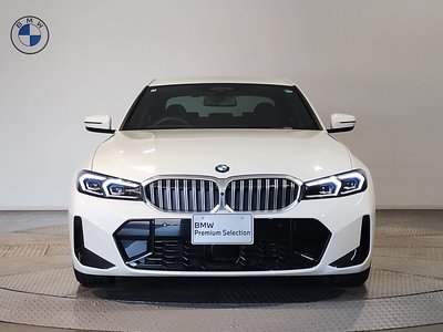 2025 BMW 3 SERIES photo 8