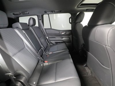 صورة 20 لـ 2025 Toyota LAND CRUISER 250