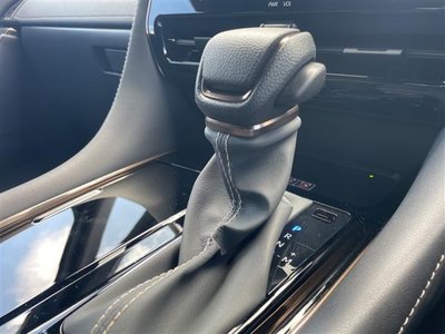 2023 Toyota ALPHARD — фото 28