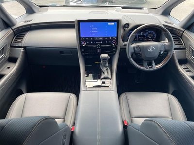 2023 Toyota ALPHARD — фото 42