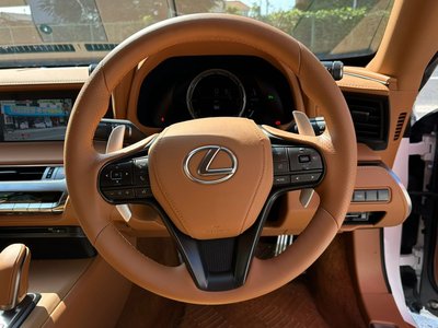 2023 Lexus LC CONVERTIBLE thumbnail 38
