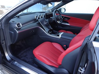 2025 Mercedes-BENZ CLE photo 12