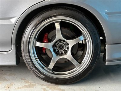 صورة 28 لـ 1999 Nissan SKYLINE