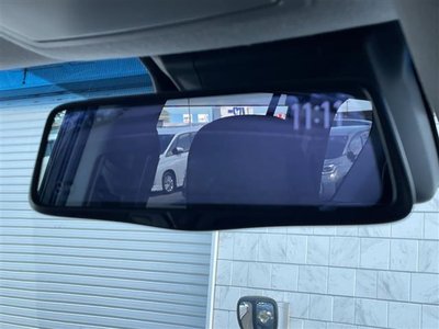 2021 Toyota LAND CRUISER PRADO photo 3