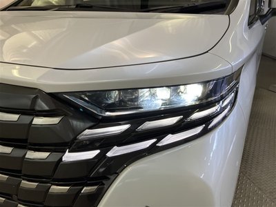2024 Toyota ALPHARD — фото 38