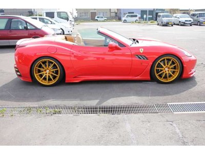 2009 Ferrari CALIFORNIA — миниатюра 10