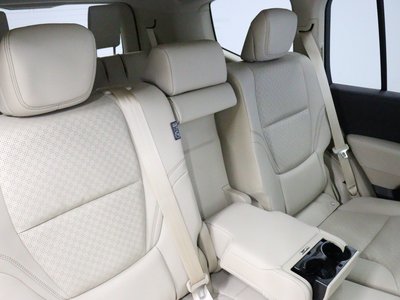 2025 Toyota LAND CRUISER 300 thumbnail 49