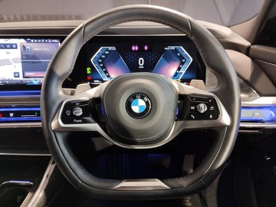 2024 BMW 7 SERIES photo 11