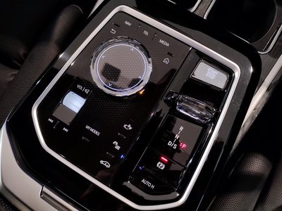 2024 BMW 7 SERIES photo 16