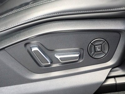 صورة 25 لـ 2024 AUDI SQ8