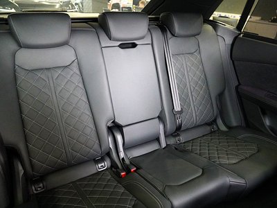 صورة 26 لـ 2024 AUDI SQ8