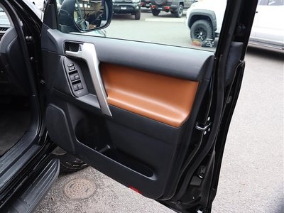 2021 Toyota LAND CRUISER PRADO thumbnail 37