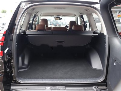 2021 Toyota LAND CRUISER PRADO thumbnail 32