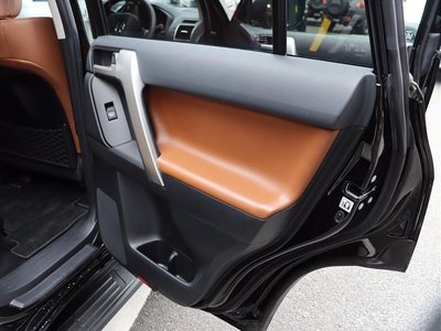 2021 Toyota LAND CRUISER PRADO thumbnail 38