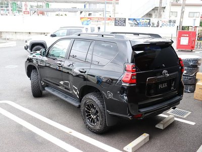 2021 Toyota LAND CRUISER PRADO thumbnail 43