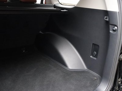 2021 Toyota LAND CRUISER PRADO thumbnail 34