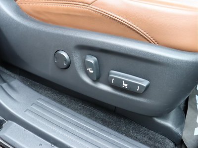 2021 Toyota LAND CRUISER PRADO thumbnail 22