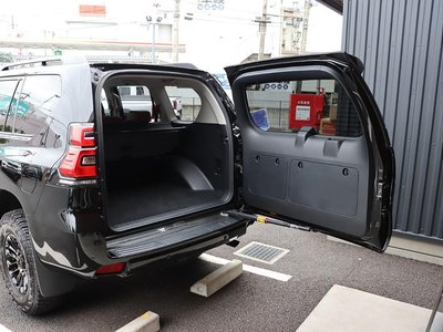 2021 Toyota LAND CRUISER PRADO thumbnail 30
