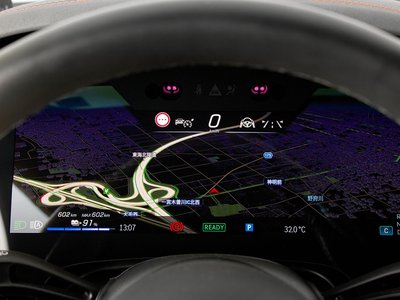 2022 Mercedes-BENZ EQS thumbnail 32