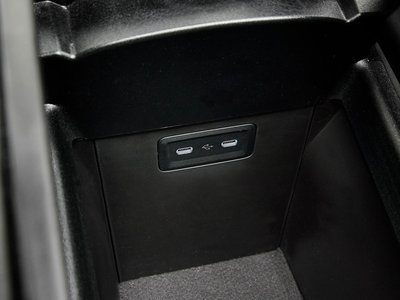 2022 Mercedes-BENZ EQS thumbnail 44