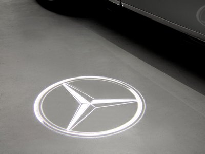 2022 Mercedes-BENZ EQS thumbnail 18