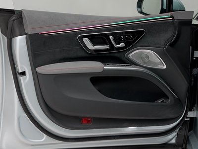 2022 Mercedes-BENZ EQS photo 16
