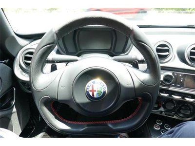 2019 ALFA Romeo 4C — фото 15