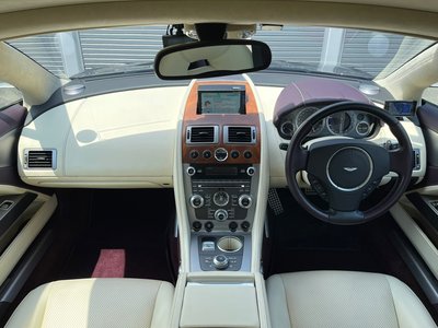 صورة 19 لـ 2012 Aston Martin RAPIDE