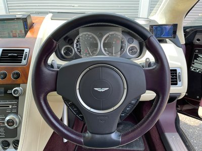 صورة 22 لـ 2012 Aston Martin RAPIDE