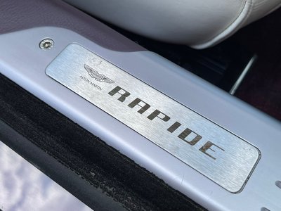 صورة 28 لـ 2012 Aston Martin RAPIDE