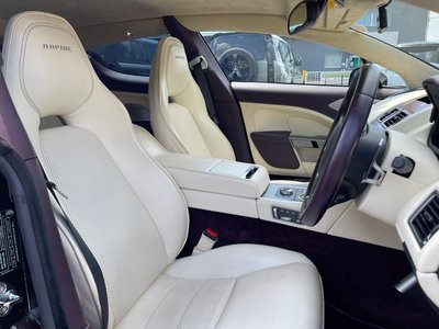 صورة 24 لـ 2012 Aston Martin RAPIDE
