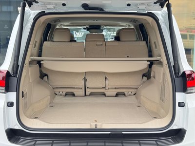 2025 Toyota LAND CRUISER 300 thumbnail 54