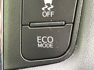 صورة 80 لـ 2023 Toyota ALPHARD