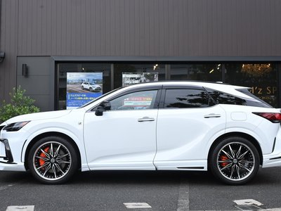 2026 Lexus RX photo 2
