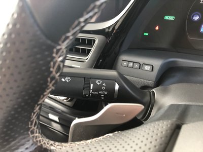 2021 Lexus ES thumbnail 28