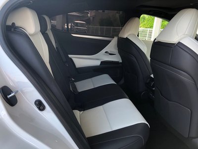2021 Lexus ES photo 12