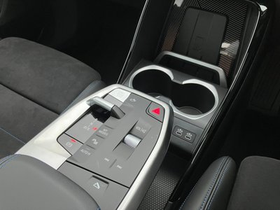 2026 BMW X1 photo 16