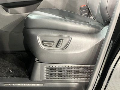 صورة 25 لـ 2023 Toyota ALPHARD