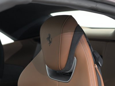 2026 Ferrari ROMA SPIDER 缩略图 21