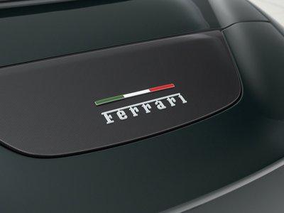 صورة 15 لـ 2026 Ferrari ROMA SPIDER