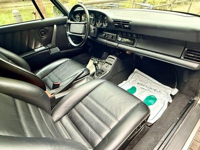 1990 Porsche 911 — миниатюра 50