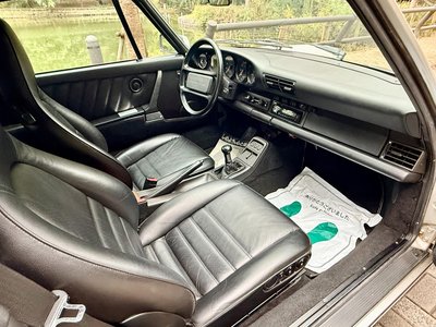 1990 Porsche 911 photo 16