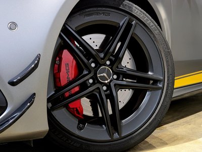 صورة 15 لـ 2020 Mercedes-BENZ A-CLASS AMG