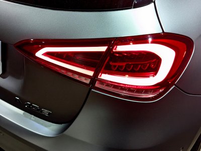 صورة 11 لـ 2020 Mercedes-BENZ A-CLASS AMG