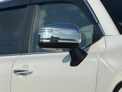 2025 Toyota LAND CRUISER 300 thumbnail 16